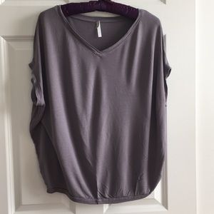 Gap Pure top